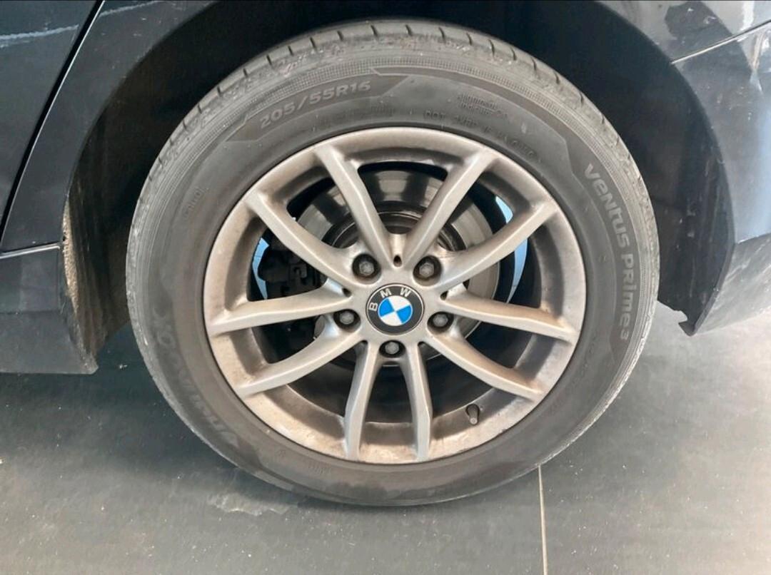Bmw 116 116i 5p. Urban