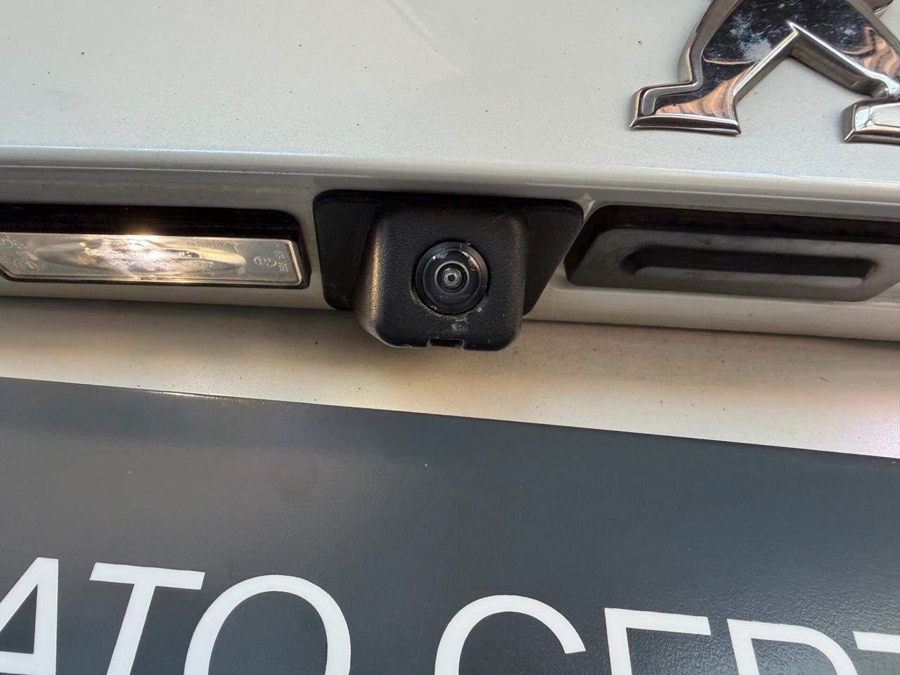 Peugeot 2008 PureTech 130 S&S Allure (96kw)