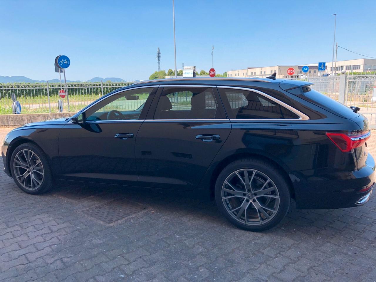 Audi A6 Avant 2.0 TDI ultra S tronic Business Plus