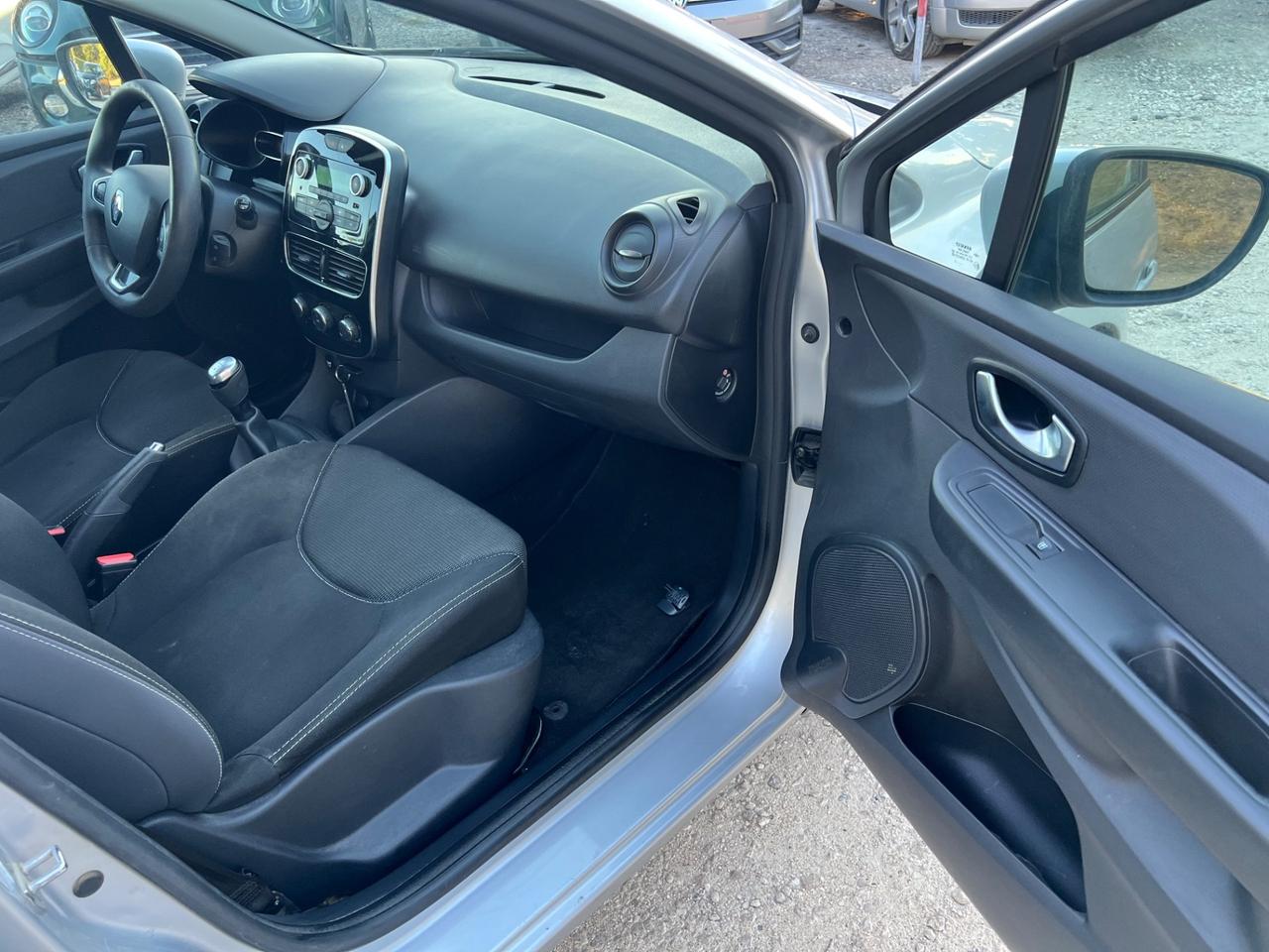 Renault Clio 1.2 BENZINA GPL PERMUTE RATE NEOPATENTATI