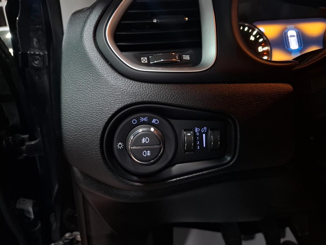 Jeep Renegade 1.6 Mjt Longitude Neopatentato