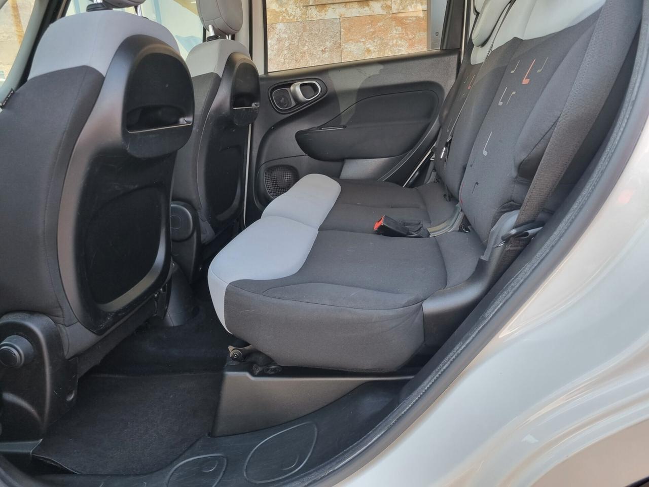 Fiat 500L 2012 1.3 mjt Lounge 85cv