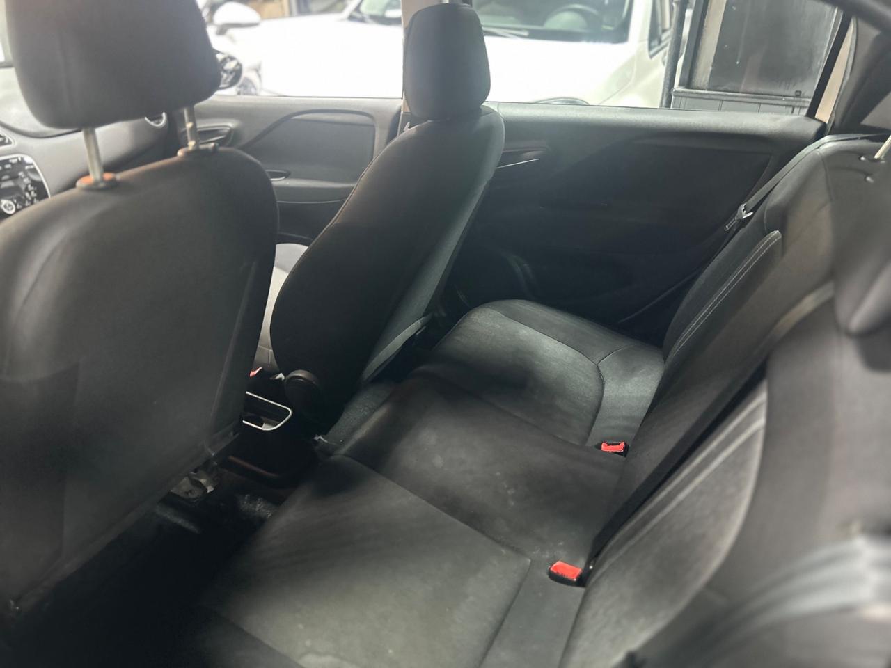 Fiat Punto 1.2 8V 5 porte Lounge