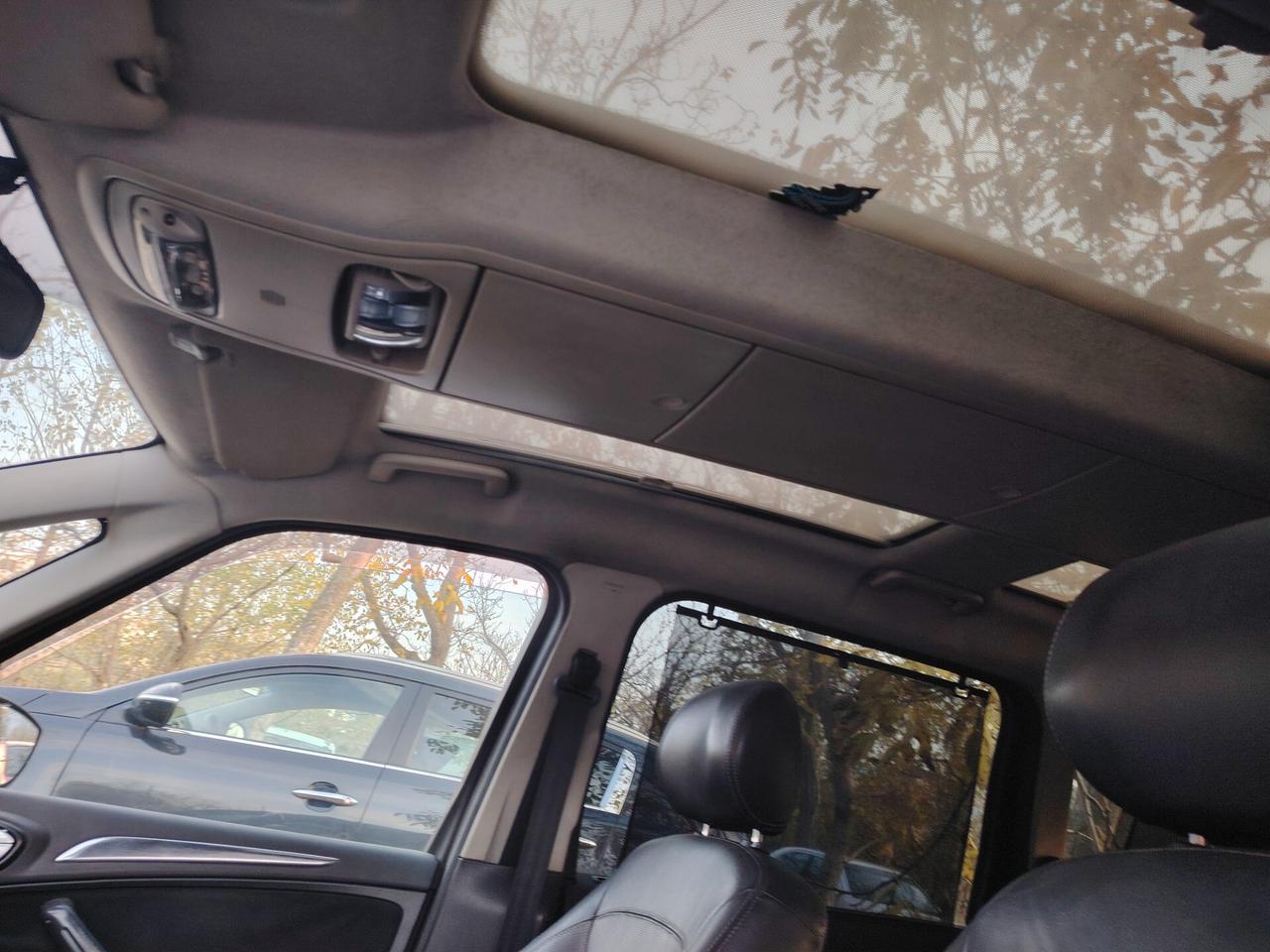 Ford Galaxy 2.0 TDCi 140 CV Ghia DPF