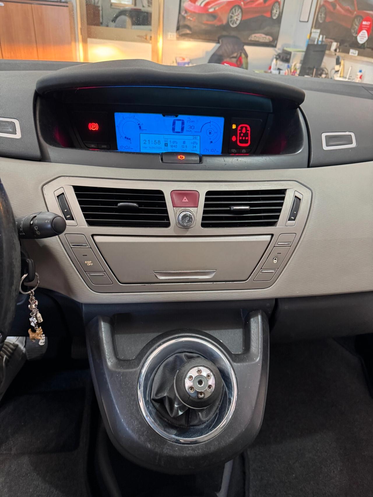 Citroen C4 Picasso 1.6 HDi 110 Elegance OK NEOPATEMTATI