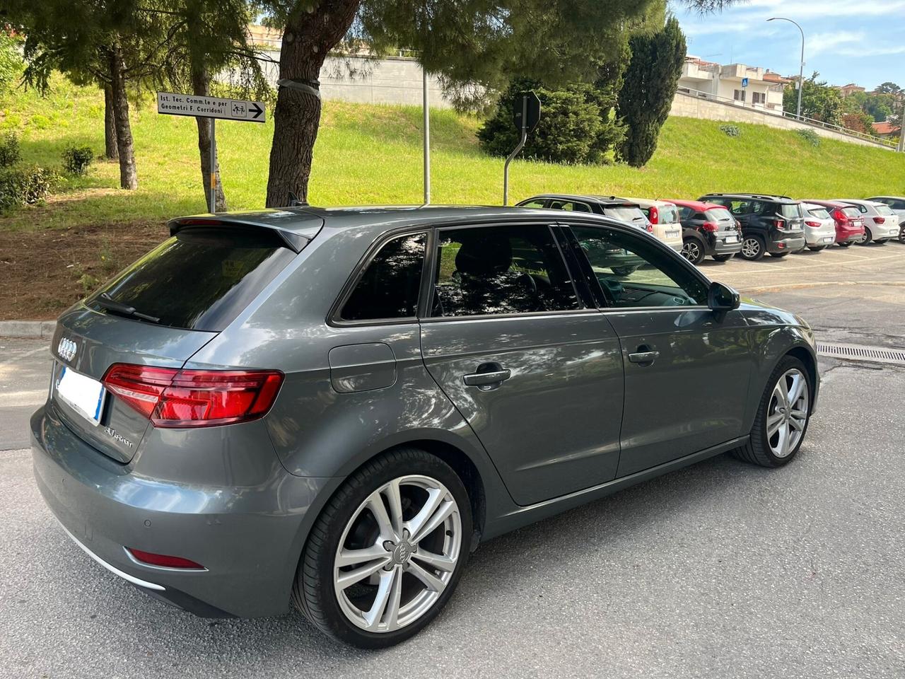 Audi A3 SPB 30 g-tron S tronic Sport
