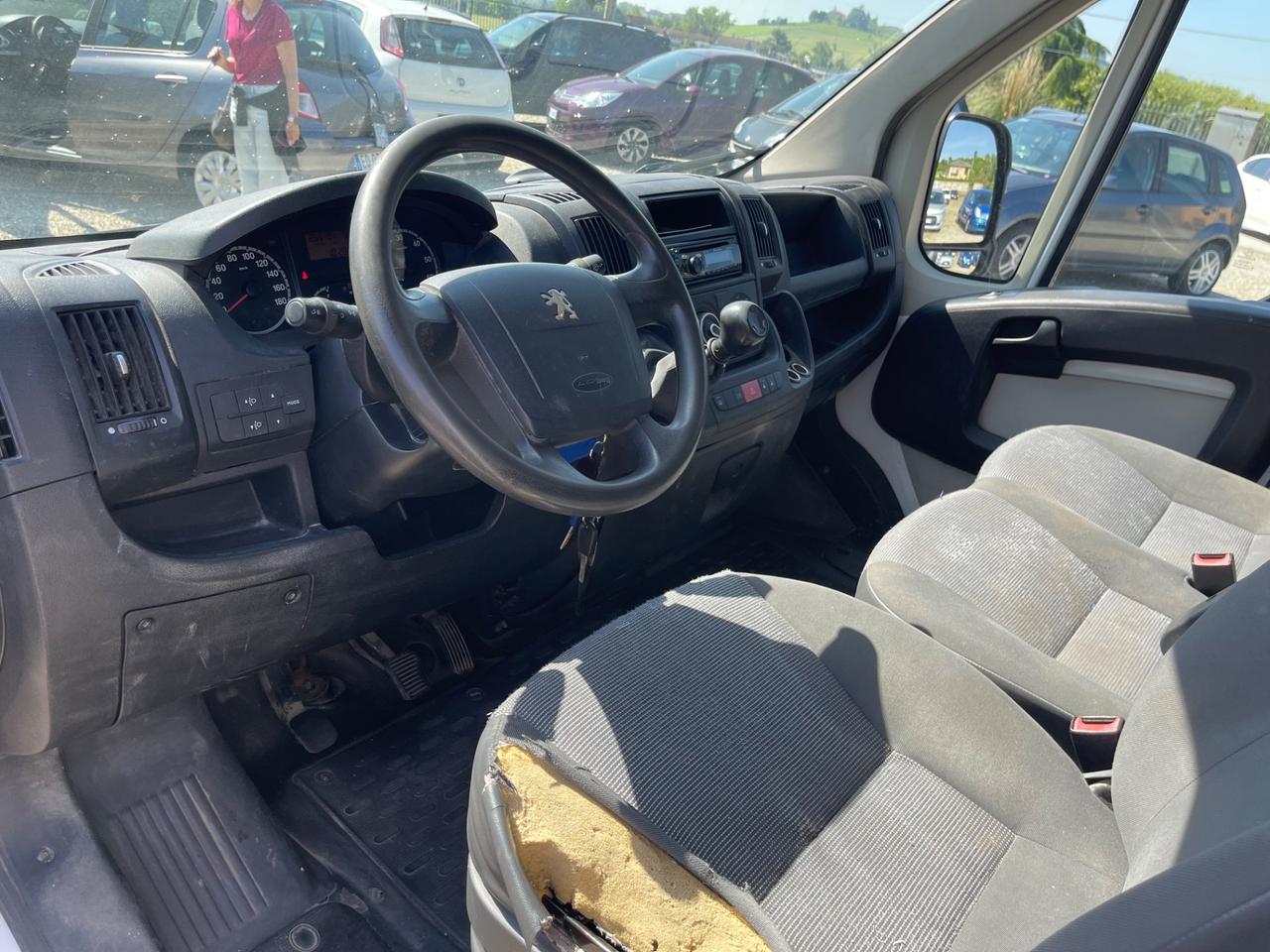 Peugeot Boxer 2200 HDI 335 PLM TA
