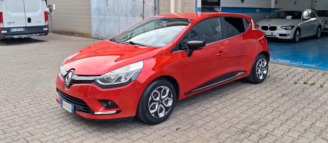 Renault Clio 1.2 75CV Zen NeopatentatiOK