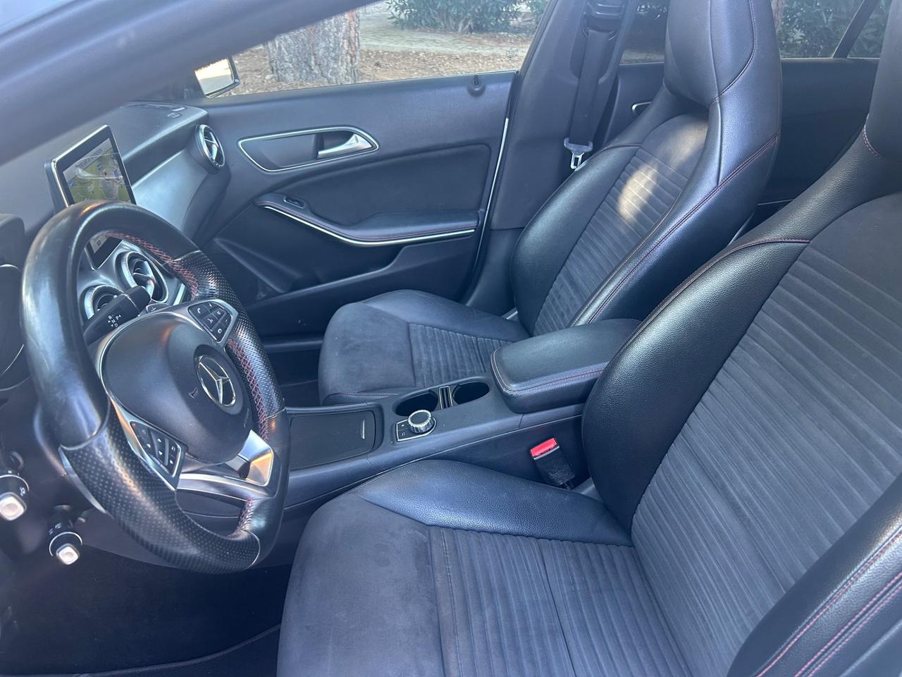Mercedes-benz CLA 220 d Automatic Premium