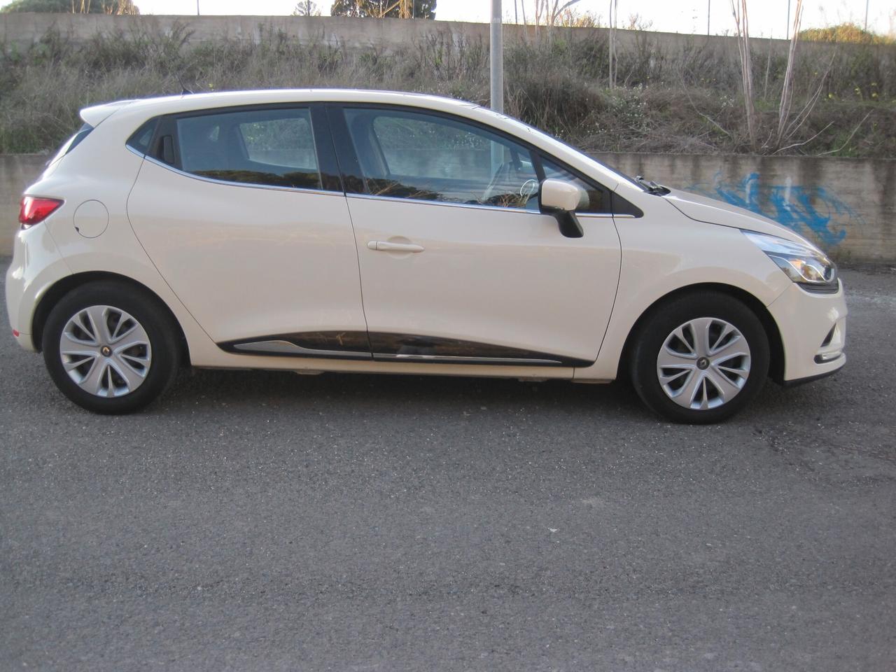Renault Clio dCi 8V 90CV Start&Stop 5 porte Energy Intens