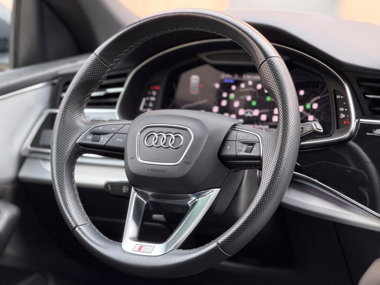 Audi Q8 50 TDI 286 CV QUATTRO S LINE EDITION TETTO MATRIX LED