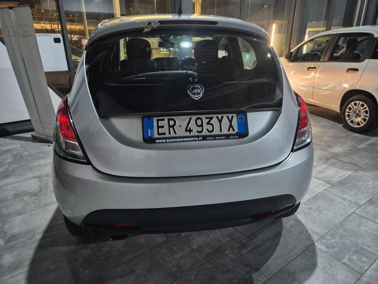 Lancia Ypsilon 1.2 69 CV 5 porte