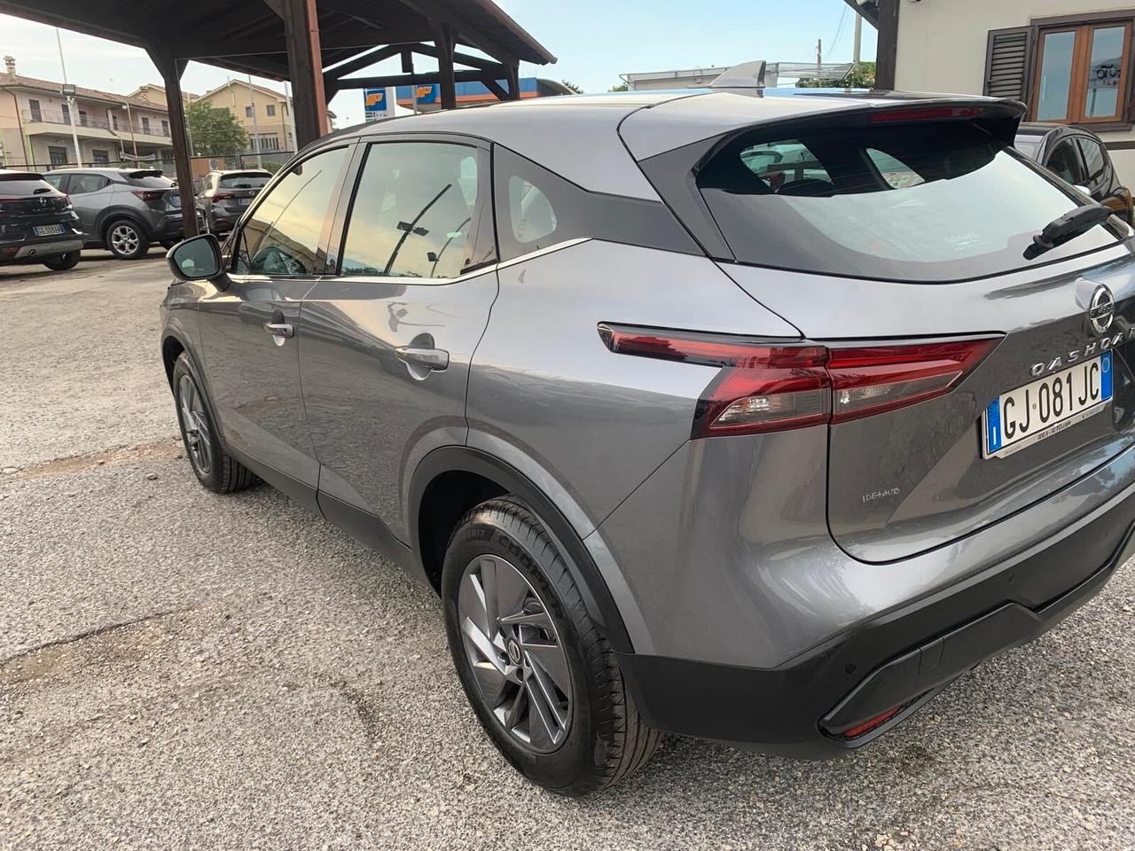 Nissan Qashqai MHEV 140 CV Business