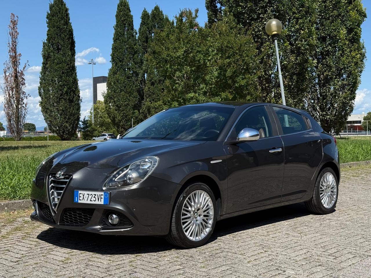 Alfa Romeo Giulietta 1.6 JTDm-2 105 CV Distinctive