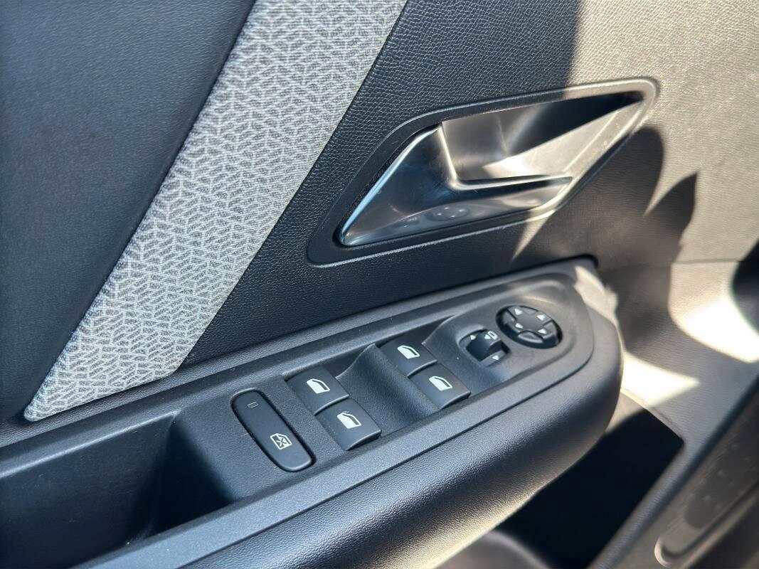 Citroen C4 1.5 bluehdi Shine s&s 130cv AUTOMATICA E CARPLAY