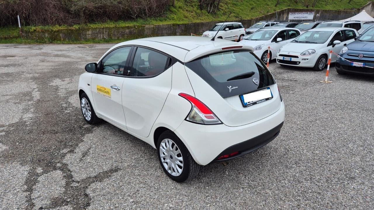 Lancia Ypsilon 1.3 MJ 95CV 5p Gold-Ok NeoPatentati