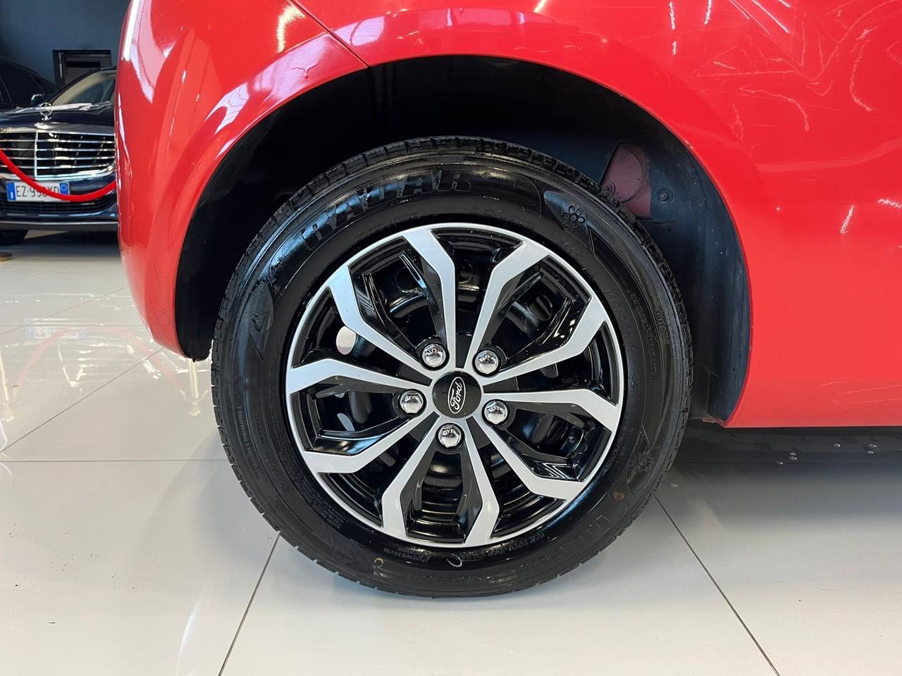 Ford Ka 1.2 8V 69CV Titanium OK NEOPATENTATI