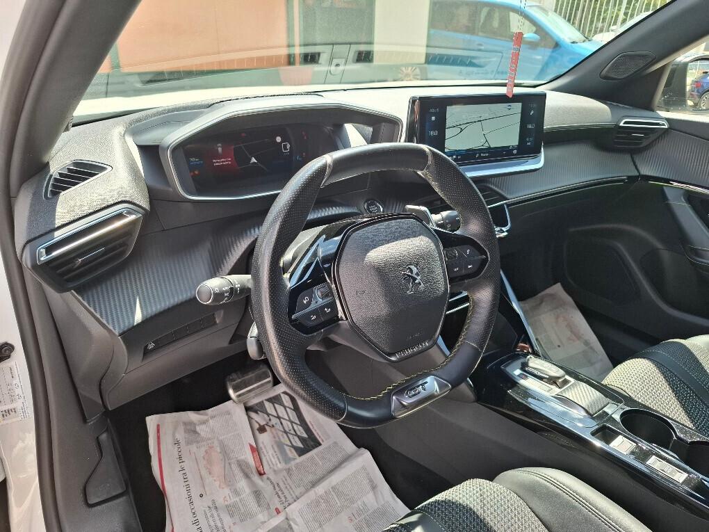 Peugeot 2008 PureTech 130 S&S EAT8 GT Pack