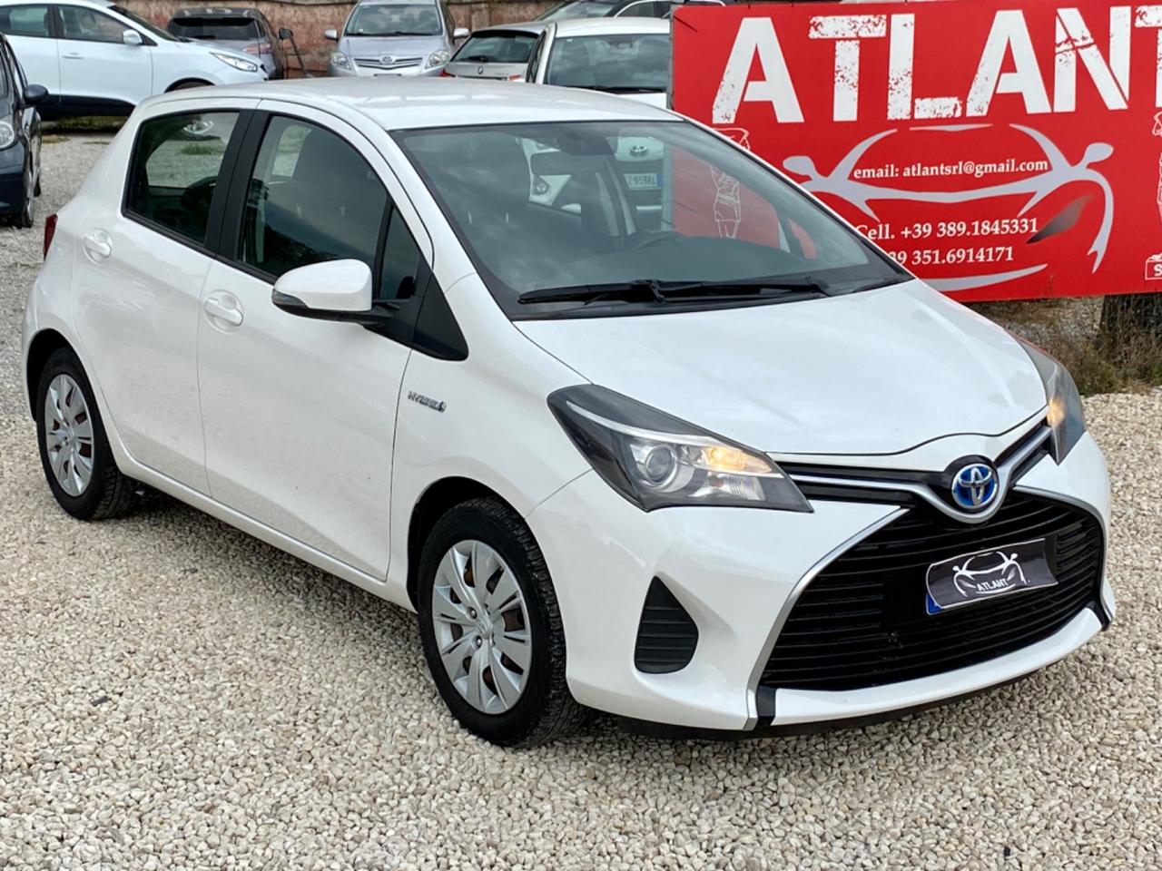 Toyota Yaris 1.5 Hybrid 5 porte Cool