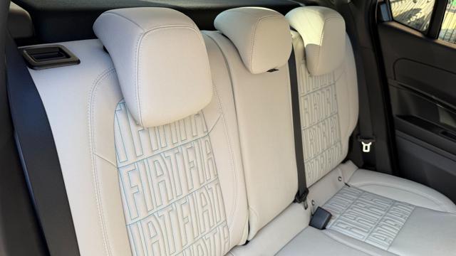 FIAT 600 HYBRID 1.2 110CV DCT MHEV LA PRIMA*24M.G*CAM360°*