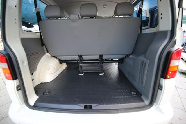 VOLKSWAGEN Transporter VW T5 2.5tdi 131cv 9Posti TettoKlima GT