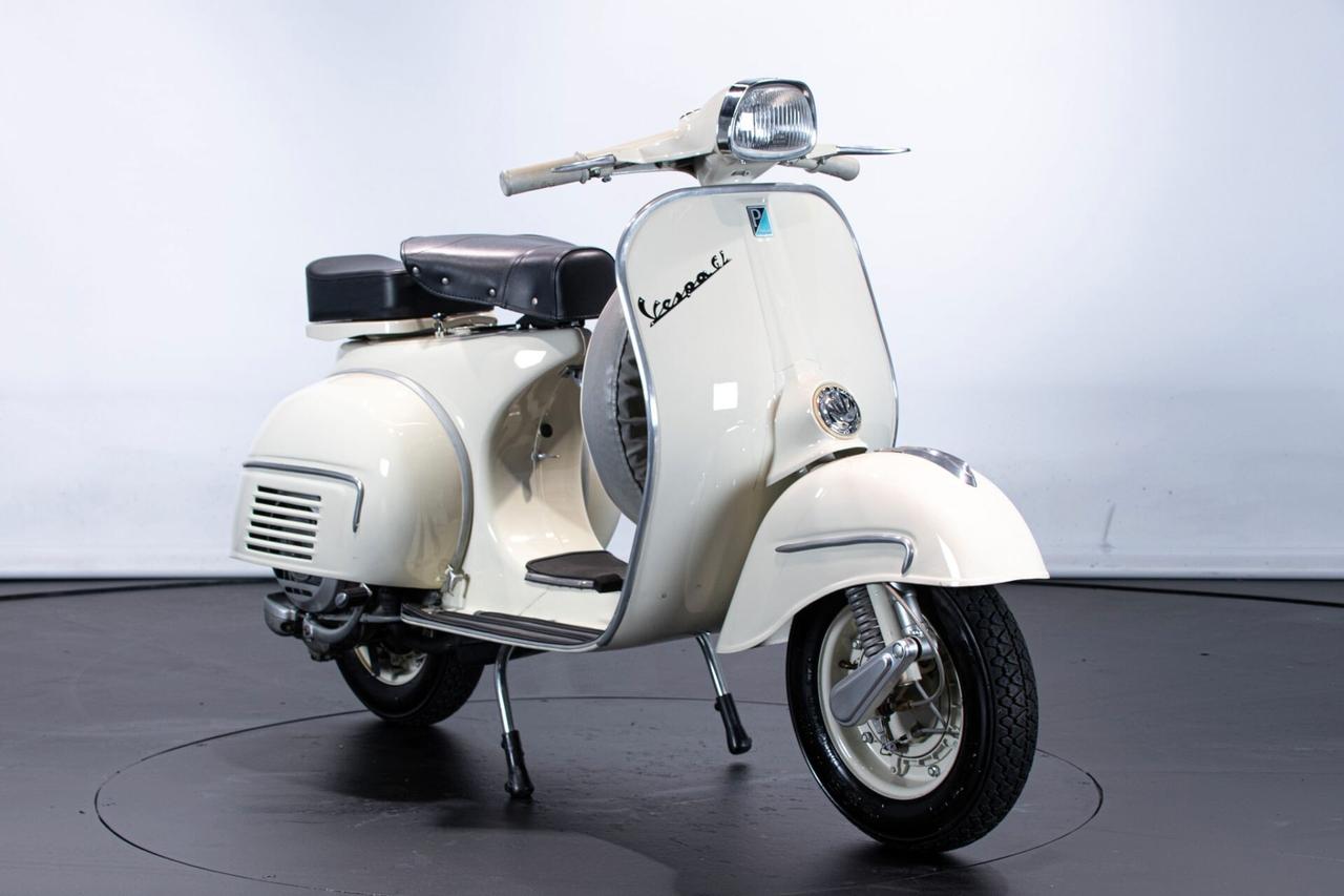 Piaggio Vespa 150 GL