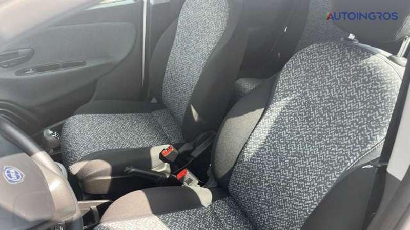 Lancia Ypsilon III 2021 1.0 firefly hybrid Silver s