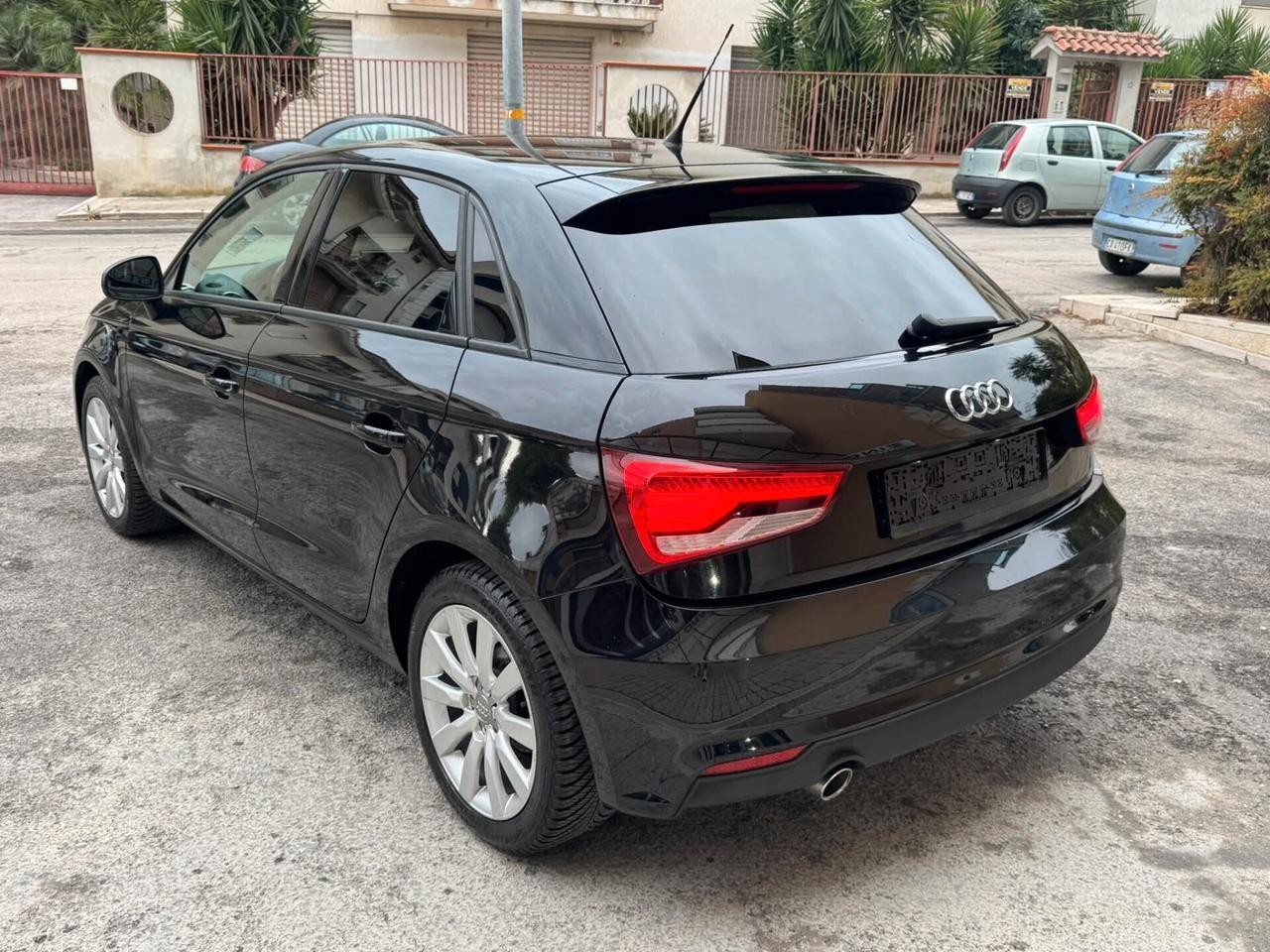 AUDI A1 SPB 1.6 TDI 116 CV SPORT FULL PERFETTA