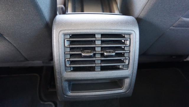 VOLKSWAGEN Golf 1.0 eTSI EVO DSG Life