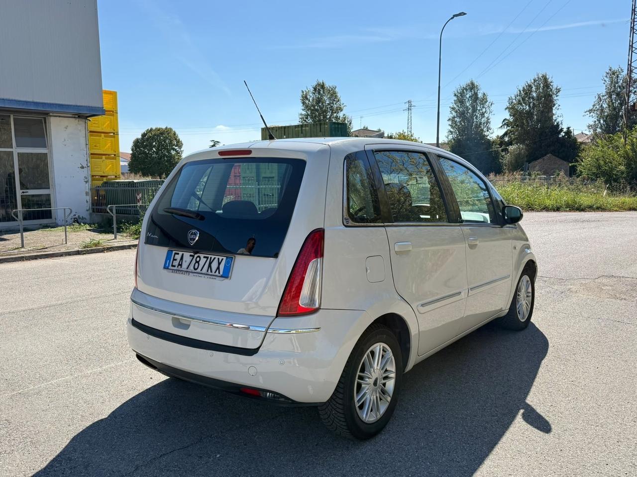 Lancia MUSA 1.3 Mjt 95 CV DFN 5th Avenue AUTOMATICO