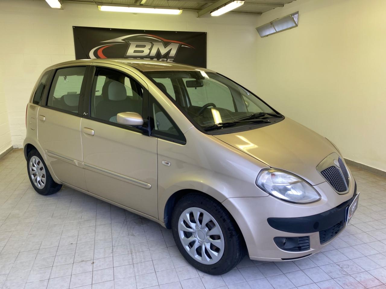 Lancia MUSA 1.4 16V Platino Plus