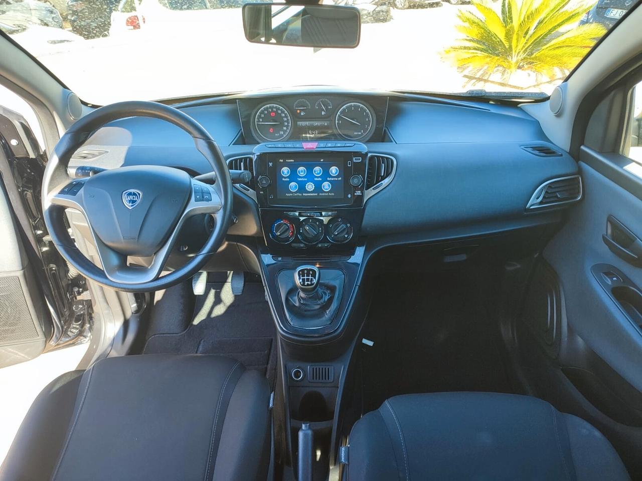 Lancia Ypsilon 1.0 FireFly 5 porte S&S Hybrid Gold