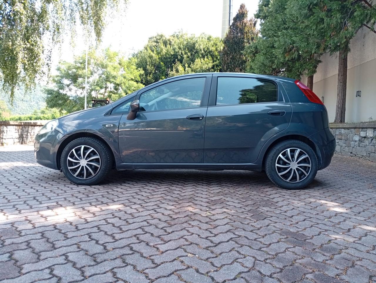 Fiat Punto 1.3 MJT II 75 CV 3 porte Young
