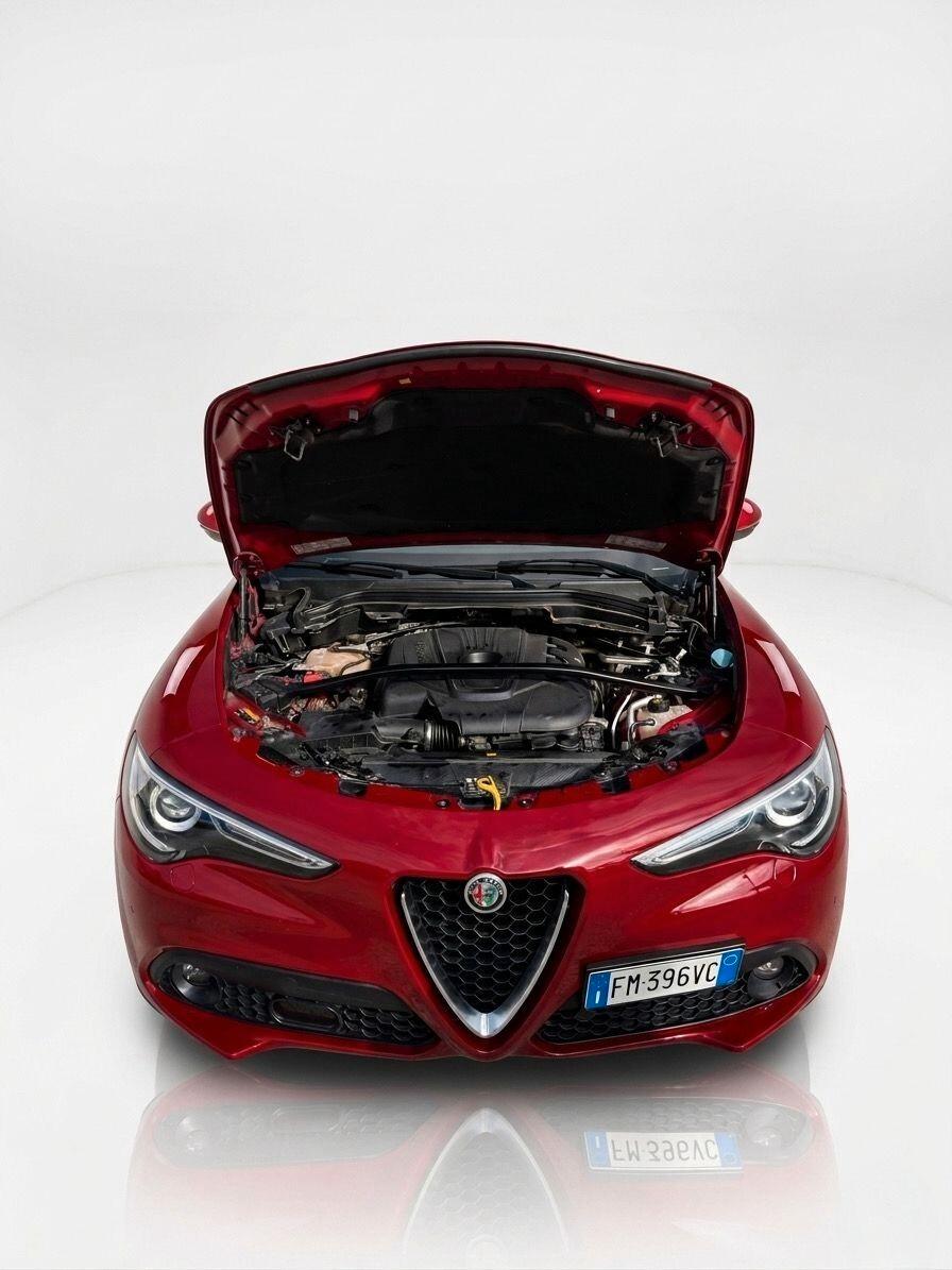 Alfa Romeo Stelvio 2.2 Turbodiesel 210 CV AT8 Q4 Business