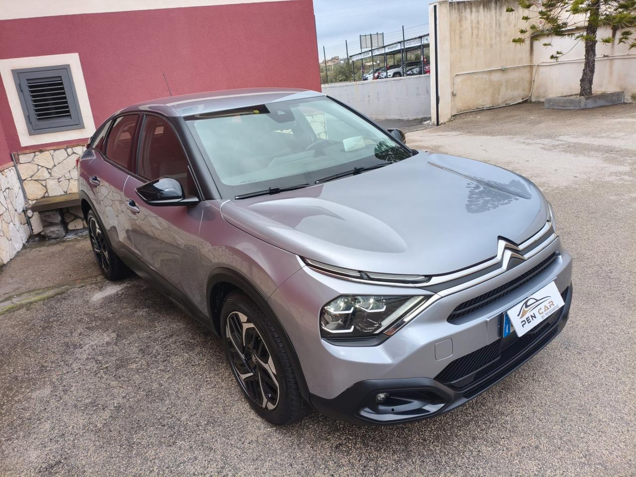 Citroen C4 BlueHDi 130 S&S EAT8 Shine