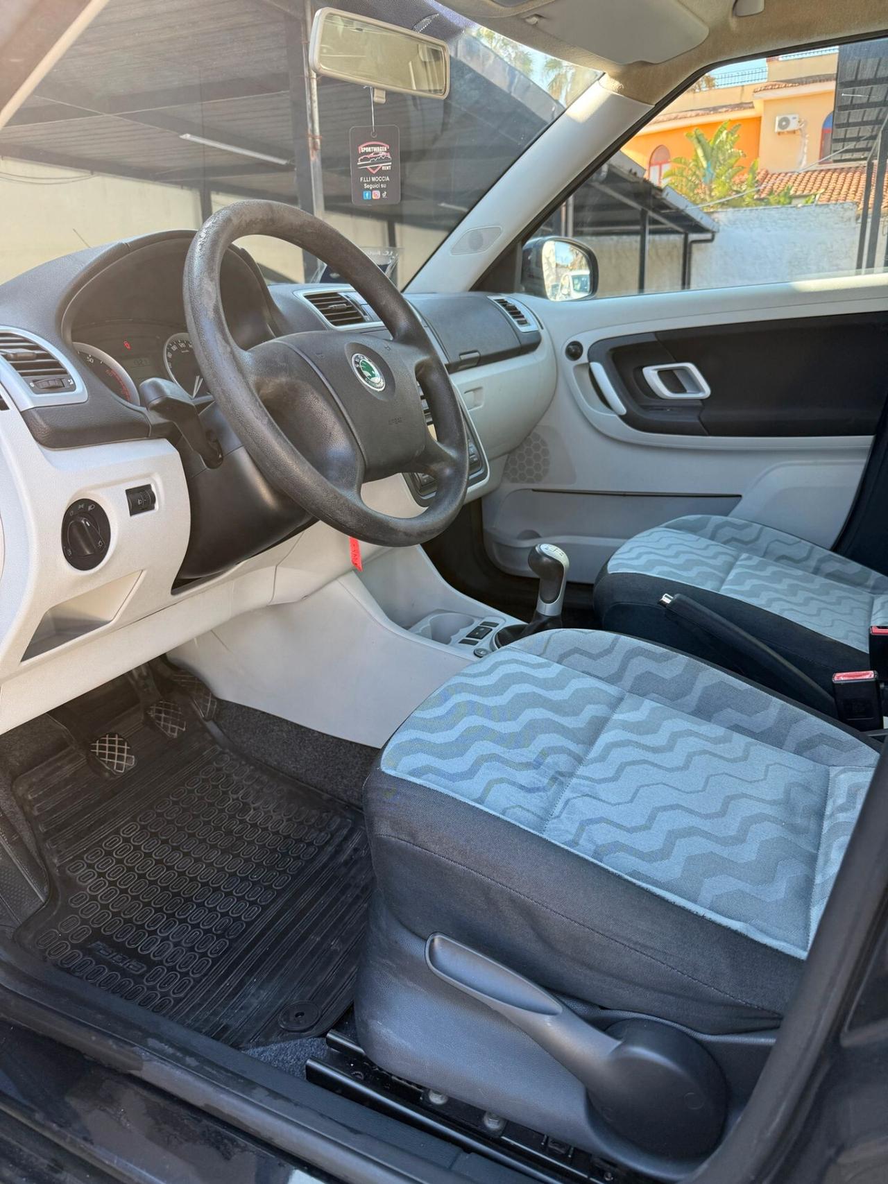 Skoda Fabia 1.2 12V 70CV 5p. Style GPLine