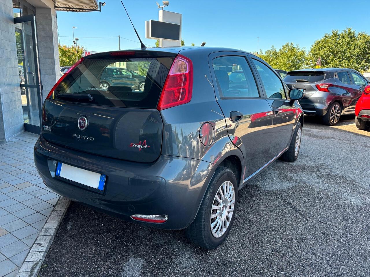 Fiat Punto 1.4 Metano Neopatentati