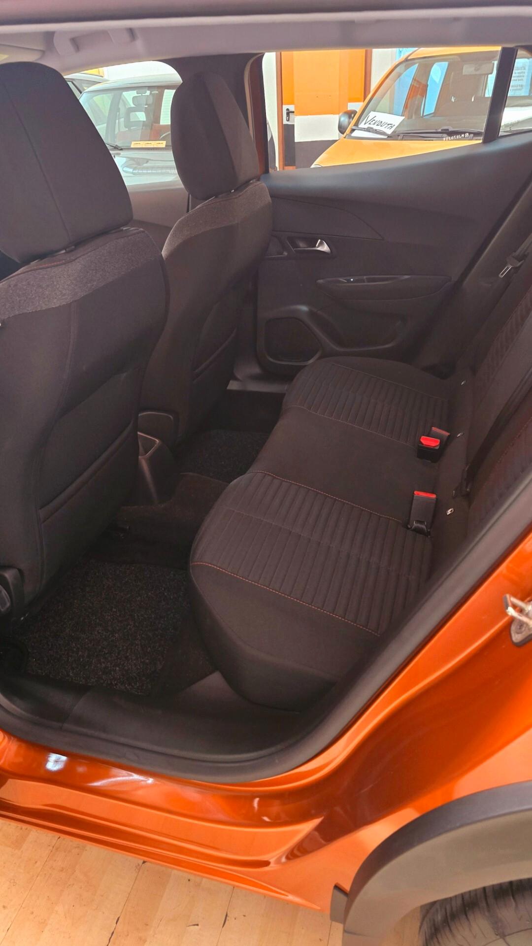 PEUGEOT 2008 PURETECH S&S 130CV CON SOLI 17MILA KM CAMBIO MANUALE