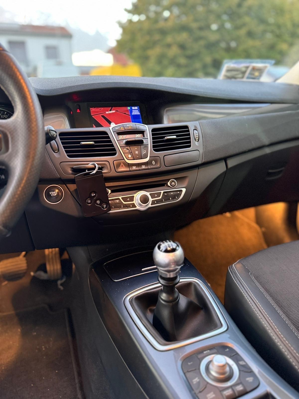 Renault Laguna 2.0 dCi 150CV 4Control