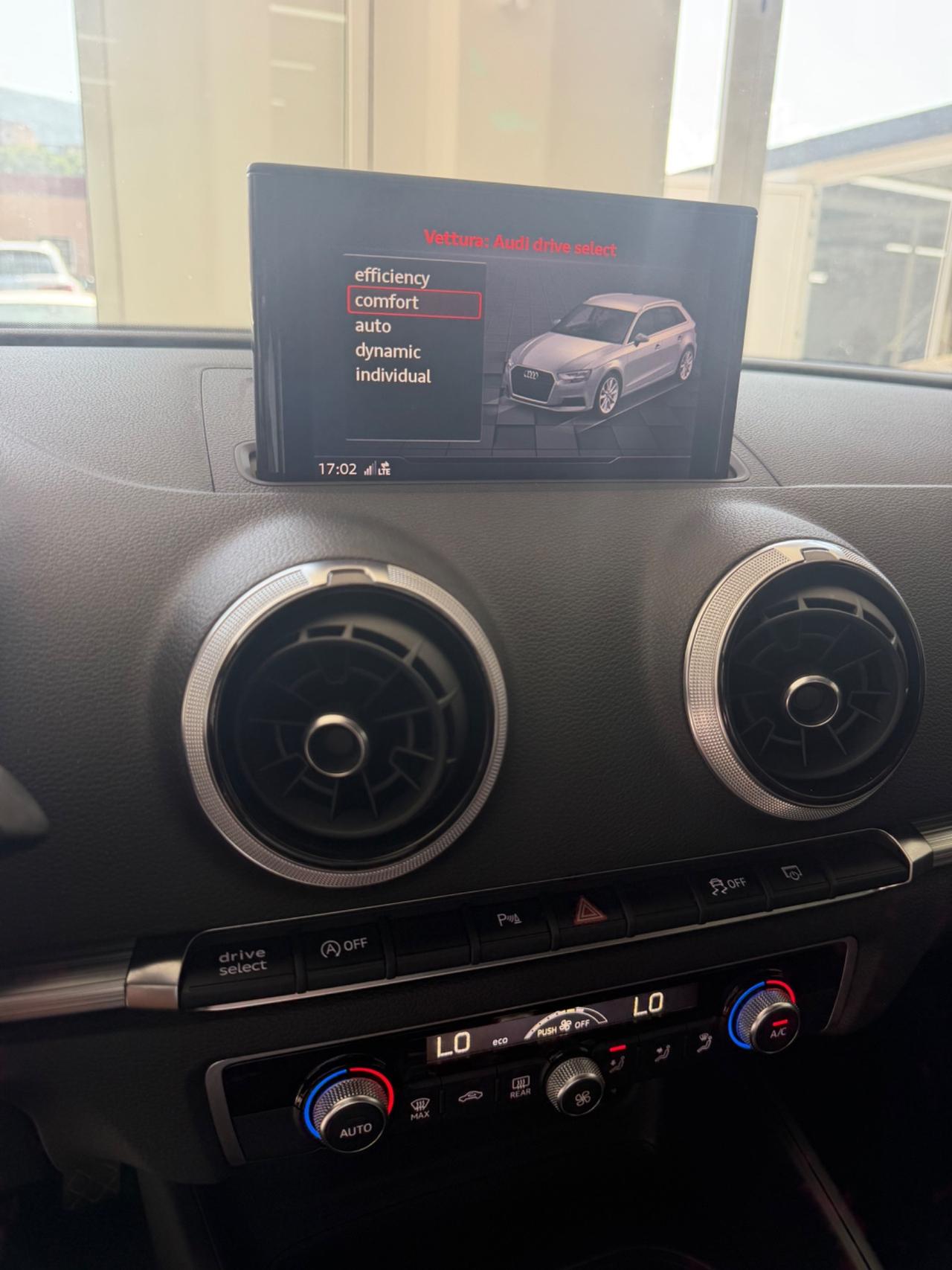 Audi A3 SPB 2.0 TDI S tronic Sport FINANZIABILE