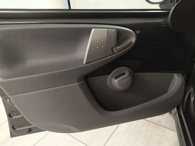 Peugeot 107 1.0 12v Allure (sweet years) 5p FL