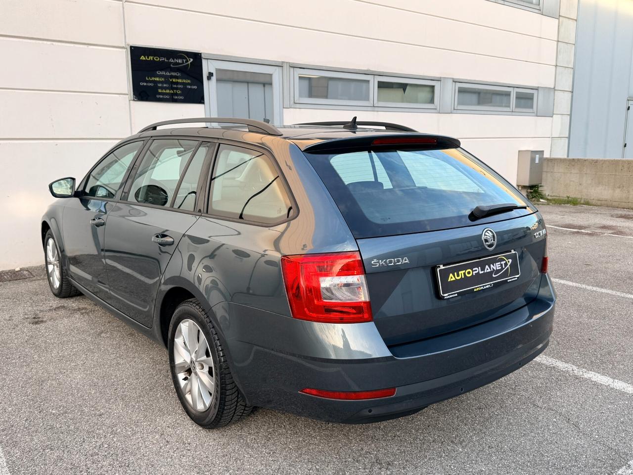 Skoda Octavia 1.6 TDI CR 115 CV DSG Wagon Executive