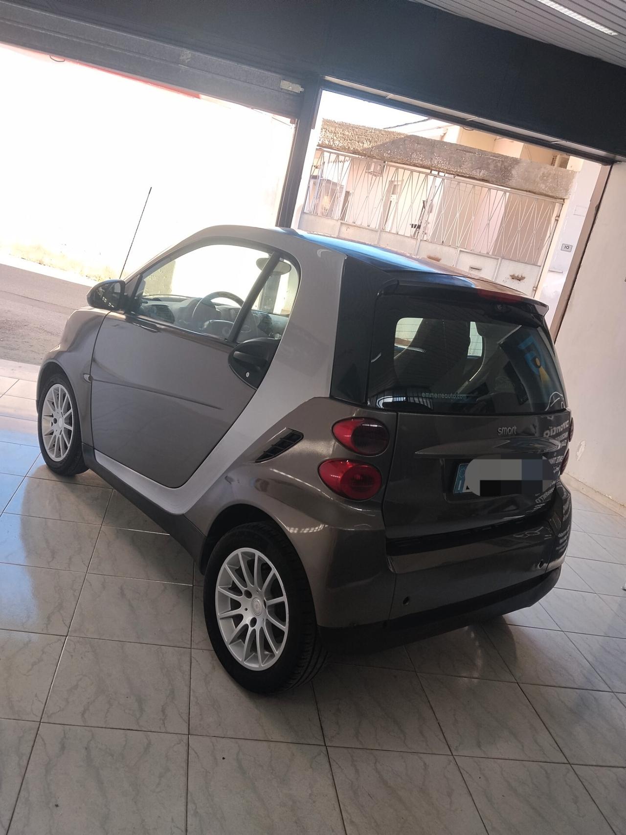 Smart Fortwo 1.0 benzina 2010 AUTOMATICA CON GARANZIA