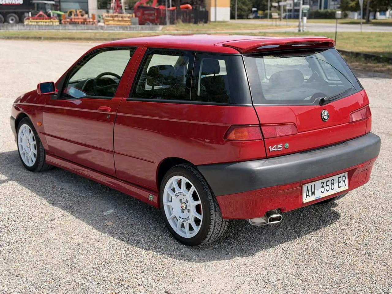 Alfa Romeo 145 2.0i 16V Twin Spark cat Quadrifoglio