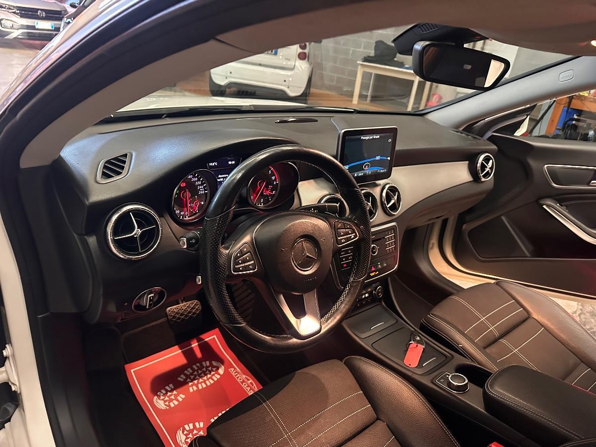 MERCEDES - Classe CLA - CLA 220 d S.W. 4Matic Aut. Executive