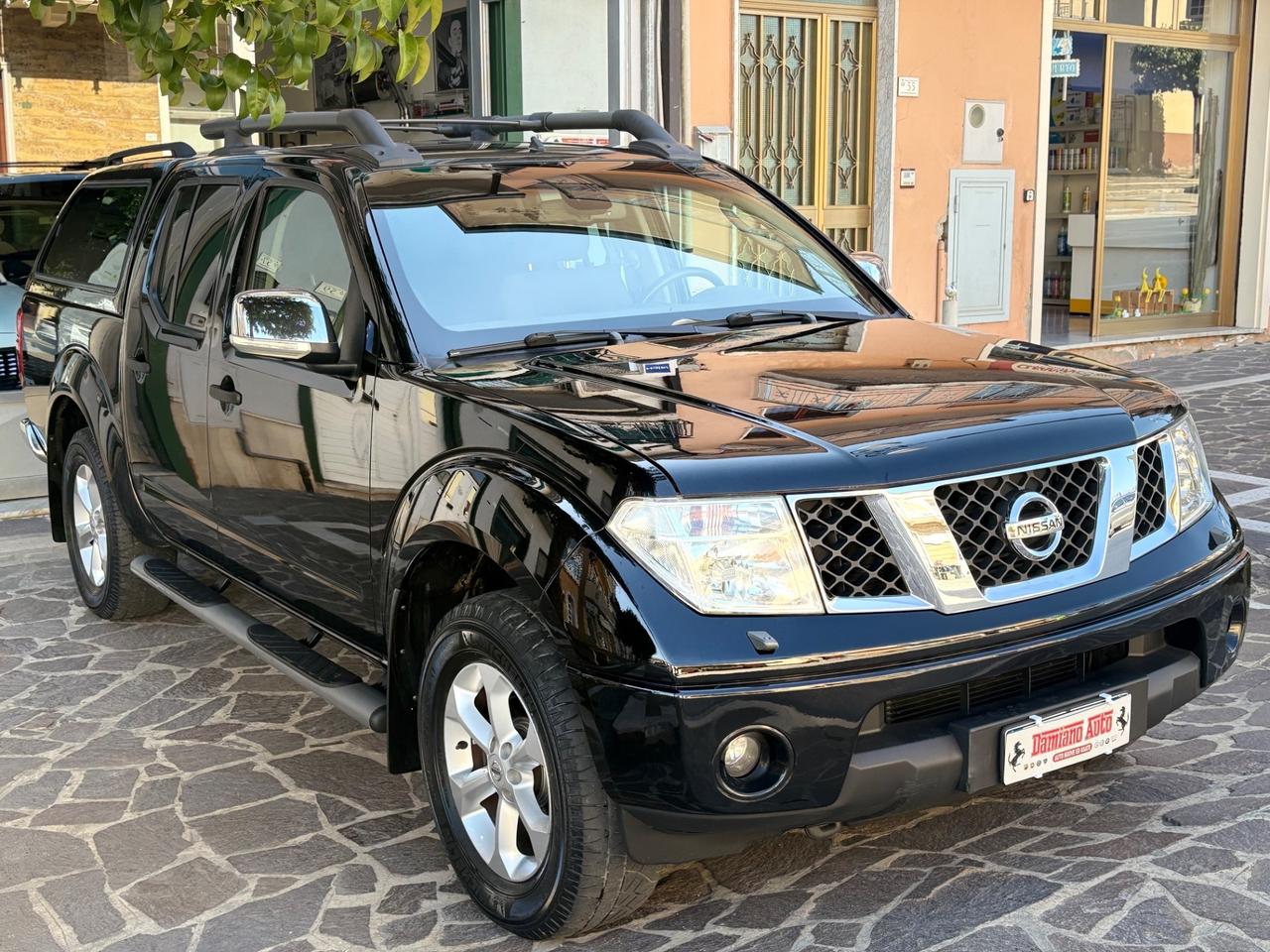 Nissan Navara 2.5 dCi Double Cab PICK UP HARD TOP