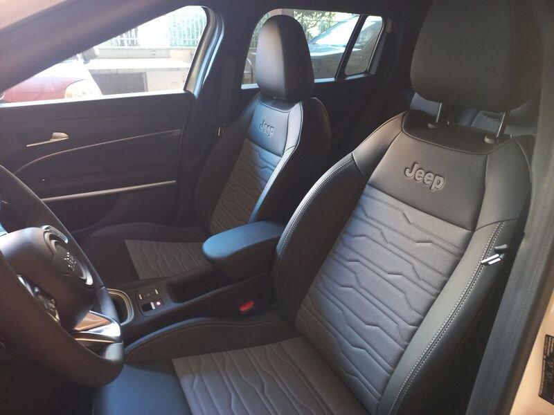 Jeep Avenger 4xe Hybrid 619 Overland 1.2 145cv 4xe Mhev