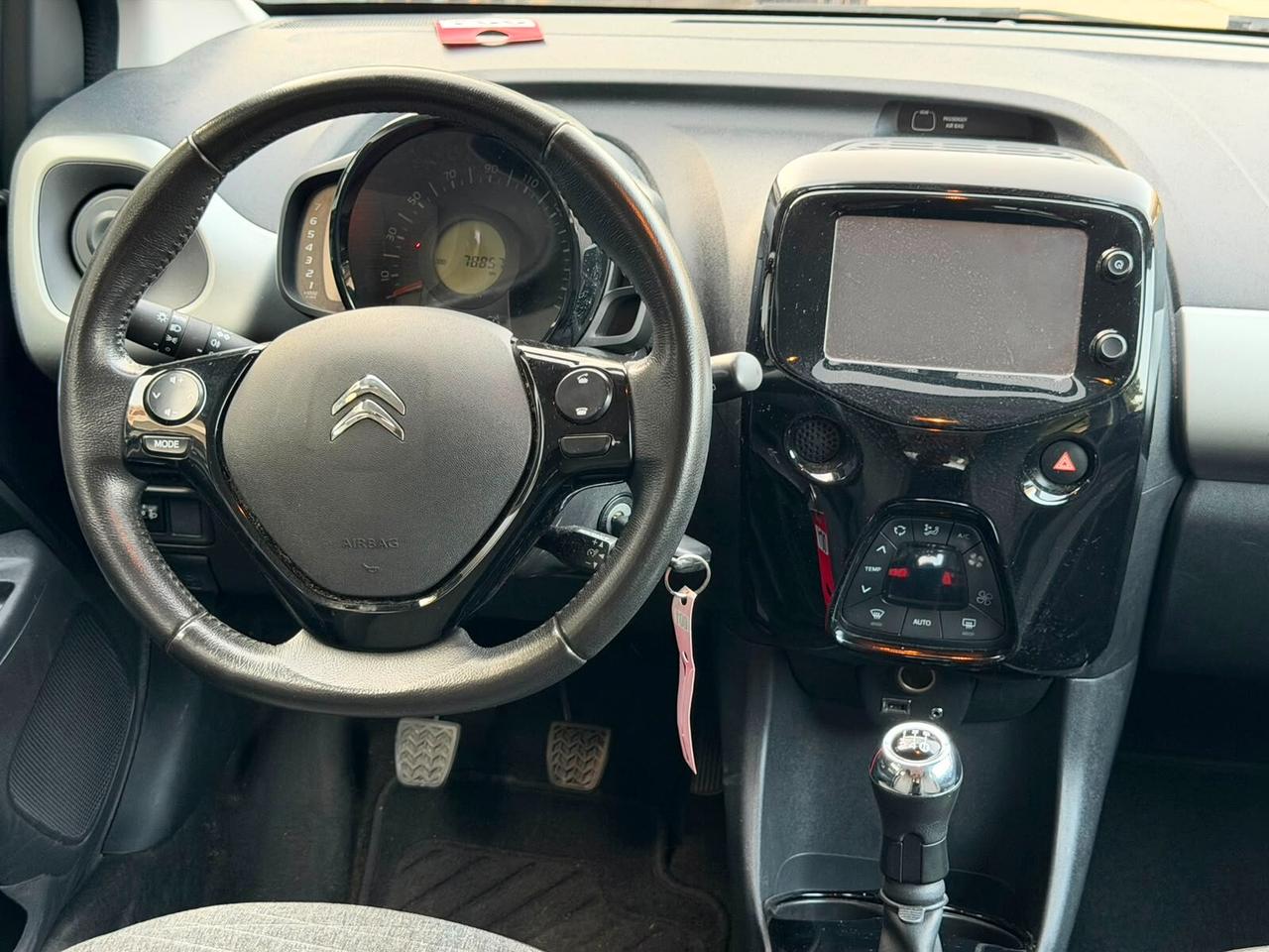 Citroen C1 PureTech 82 5 porte Shine