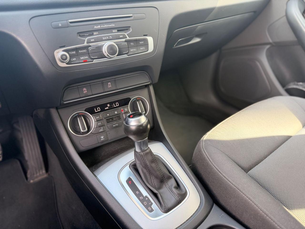 Audi Q3 Business 2.0 TDI #11238