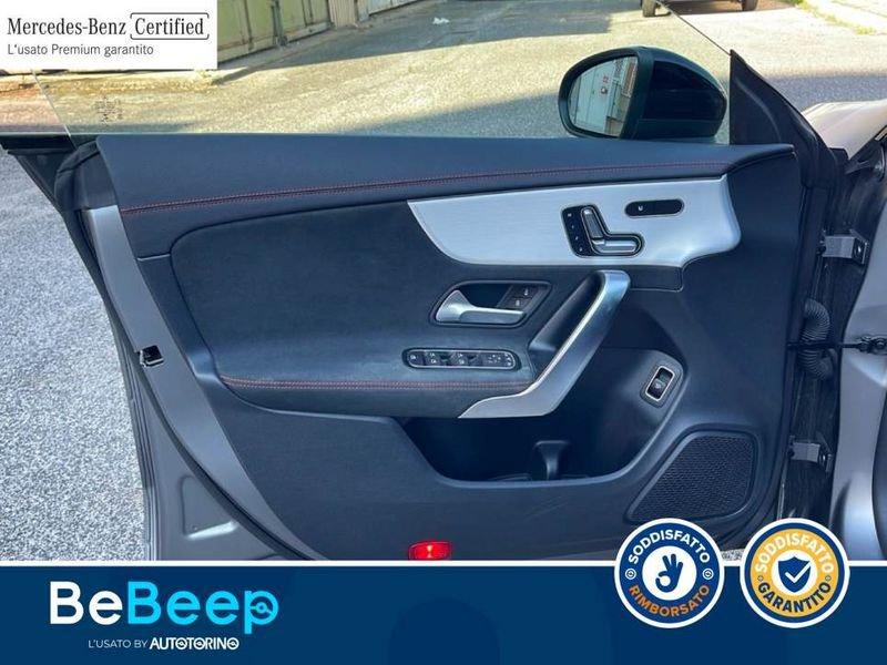 Mercedes-Benz CLA COUPE 200 D PREMIUM AUTO